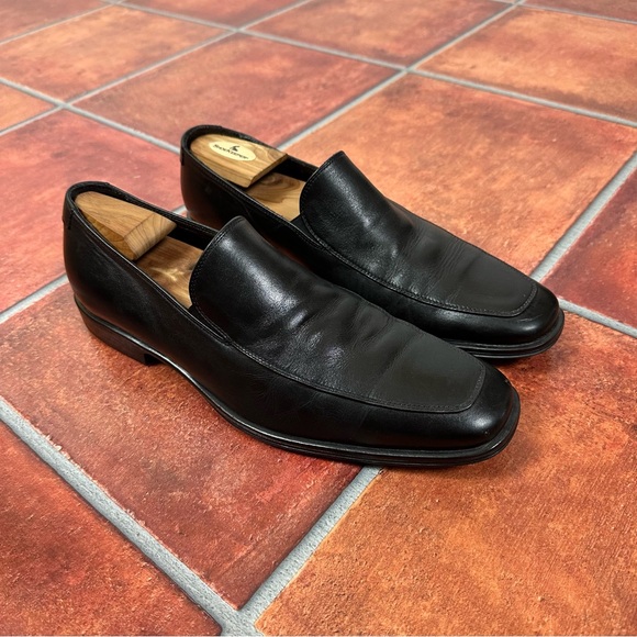 To Boot Calf Leather Slip-On Loafers in Black - Picture 3 of 10